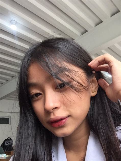 port pinay